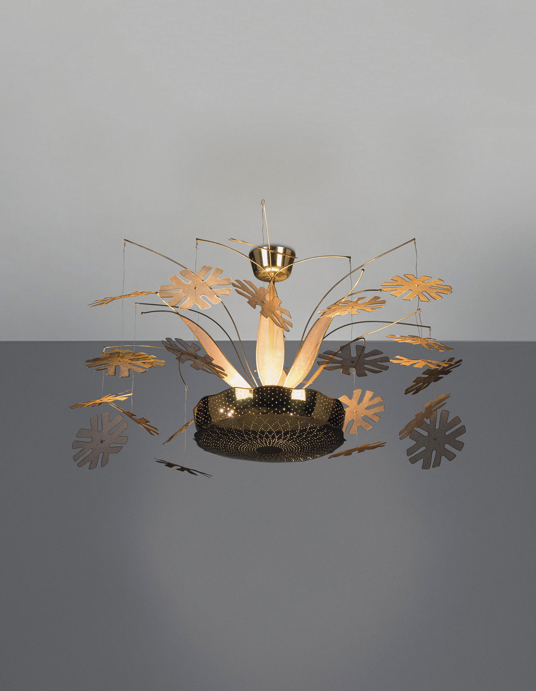 Paave Tynell (1890-1973), a rare 'Snowflake' ceiling light, model no. 10109, 1950s. 18 x 39&frac12; in diameter (46 x 100 cm). Estimate: &pound;35,000-45,000. Offered in Design on 16 October 2019 at Christie&rsquo;s in London