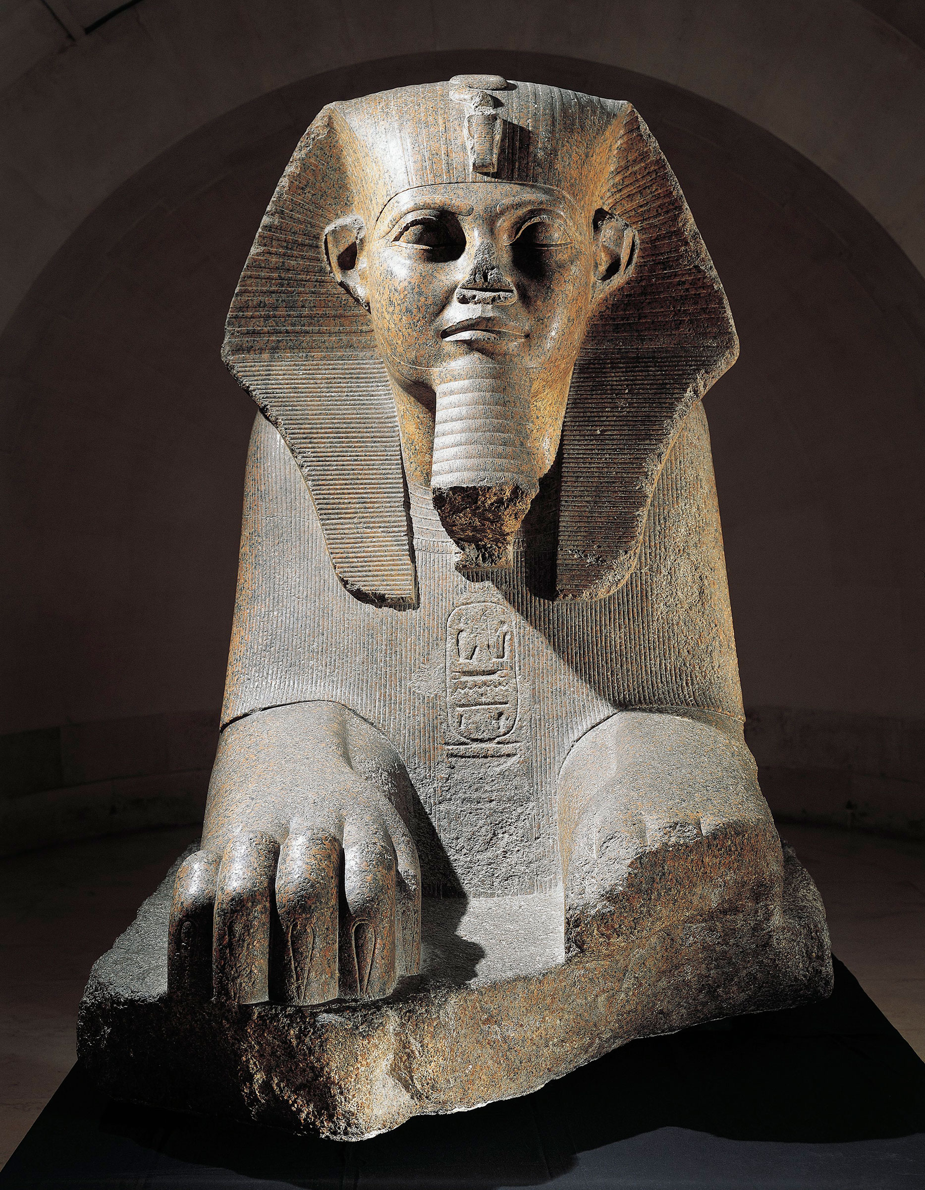 Pink granite Great Sphinx from Tanis, Mus&eacute;e du Louvre, Paris. Egyptian civilization, Old Kingdom. Photo: D. Dagli Orti / De Agostini Picture Library / Bridgeman Images