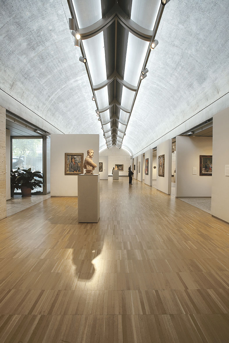 View of a gallery in the Kimbell Musuem, Fort Worth, designed by Louis Kahn. Photo Robert LaPrelle. © 2020 Kimbell Art Museum, Fort Worth, Texas