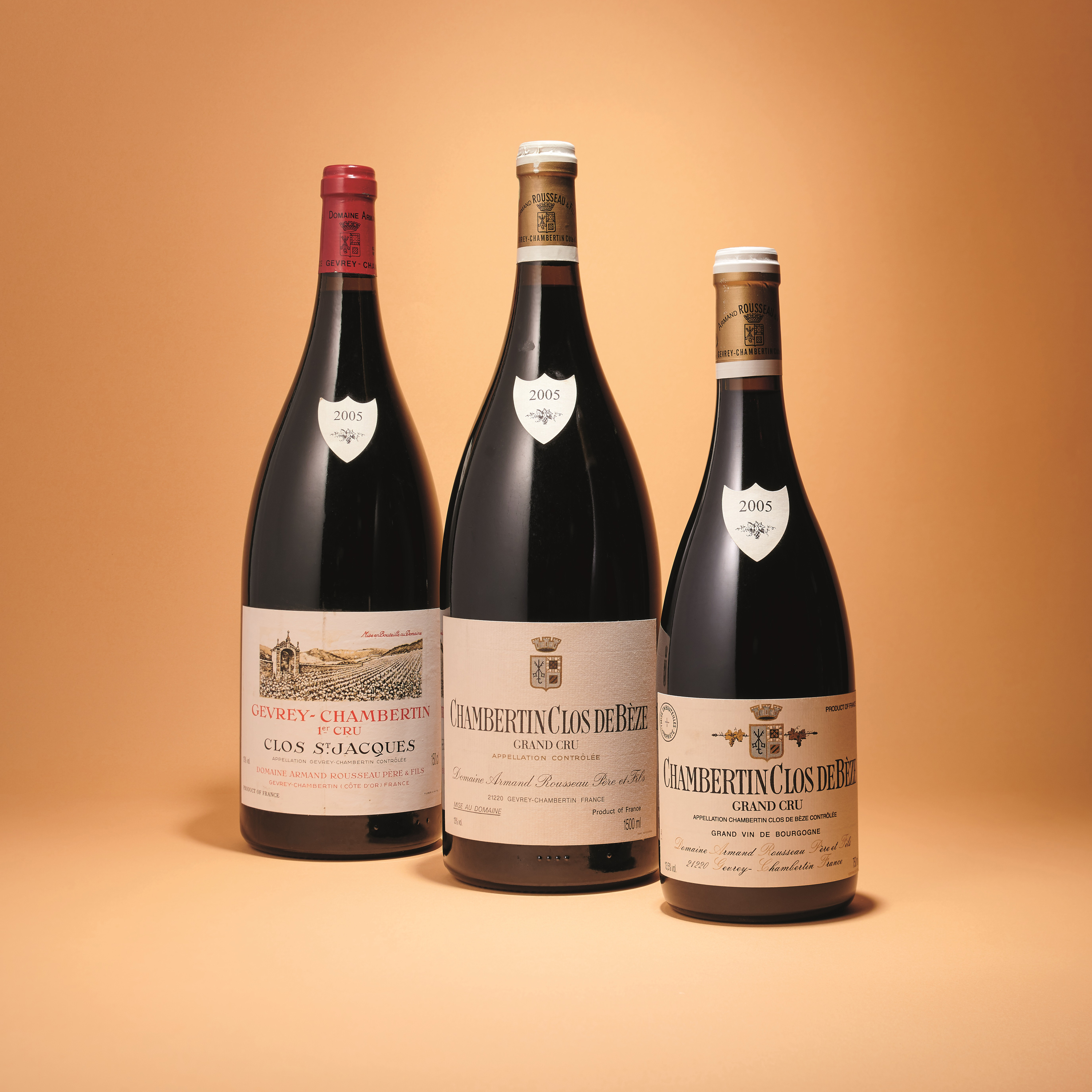 Domaine Armand Rousseau，Chambertin-Clos de B&egrave;ze 2005。特级园，夜丘（C&ocirc;te de Nuits）。一组6瓶。估价130,000-180,000港元。此拍品将于2021年5月20日在佳士得香港<绝代私人窖藏布艮地稀世名酿呈献