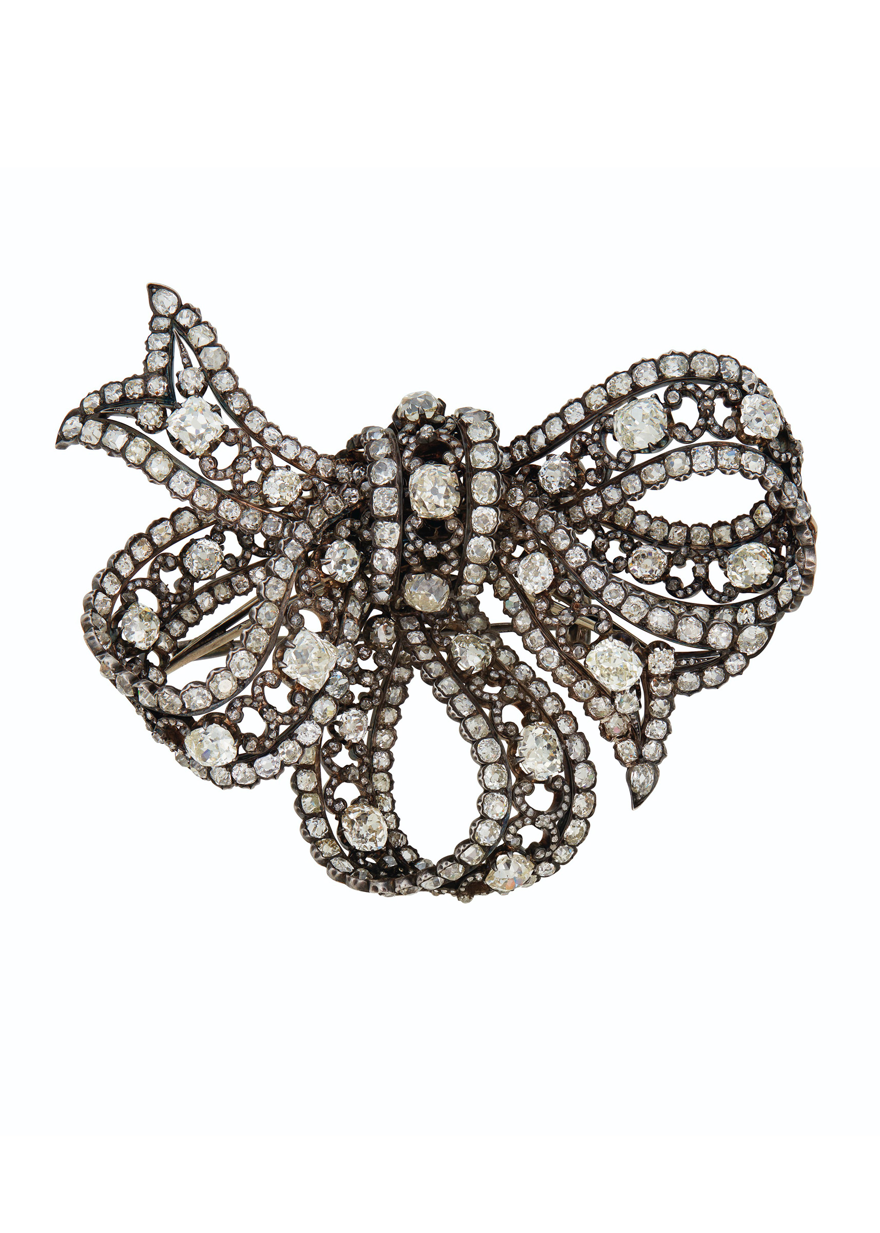 Early Georgian diamond bow brooch. Sold for $47,500 on 13 April at Christie’s in New York