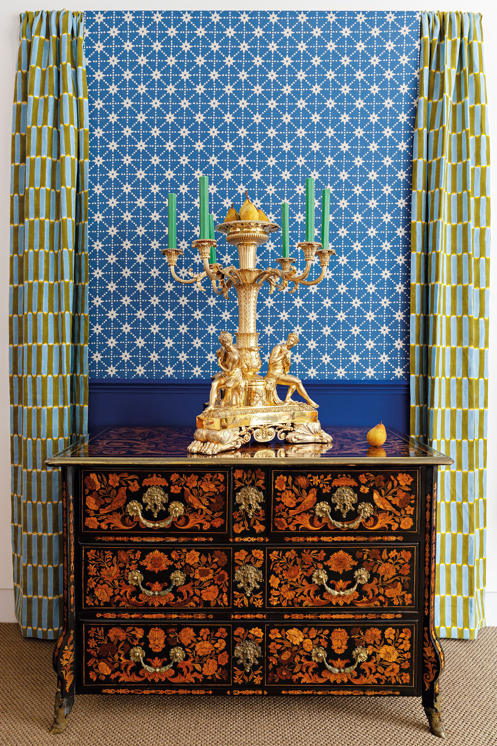 A Louis XIV ormolu-mounted commode, attributed to Aubertin Gaudron, early 18th century.&nbsp;33  in (84  cm) high; 47 in (120 cm) wide; 25&frac12; in (65 cm) deep. Sold for £25,000 on 16 November 2021, Online