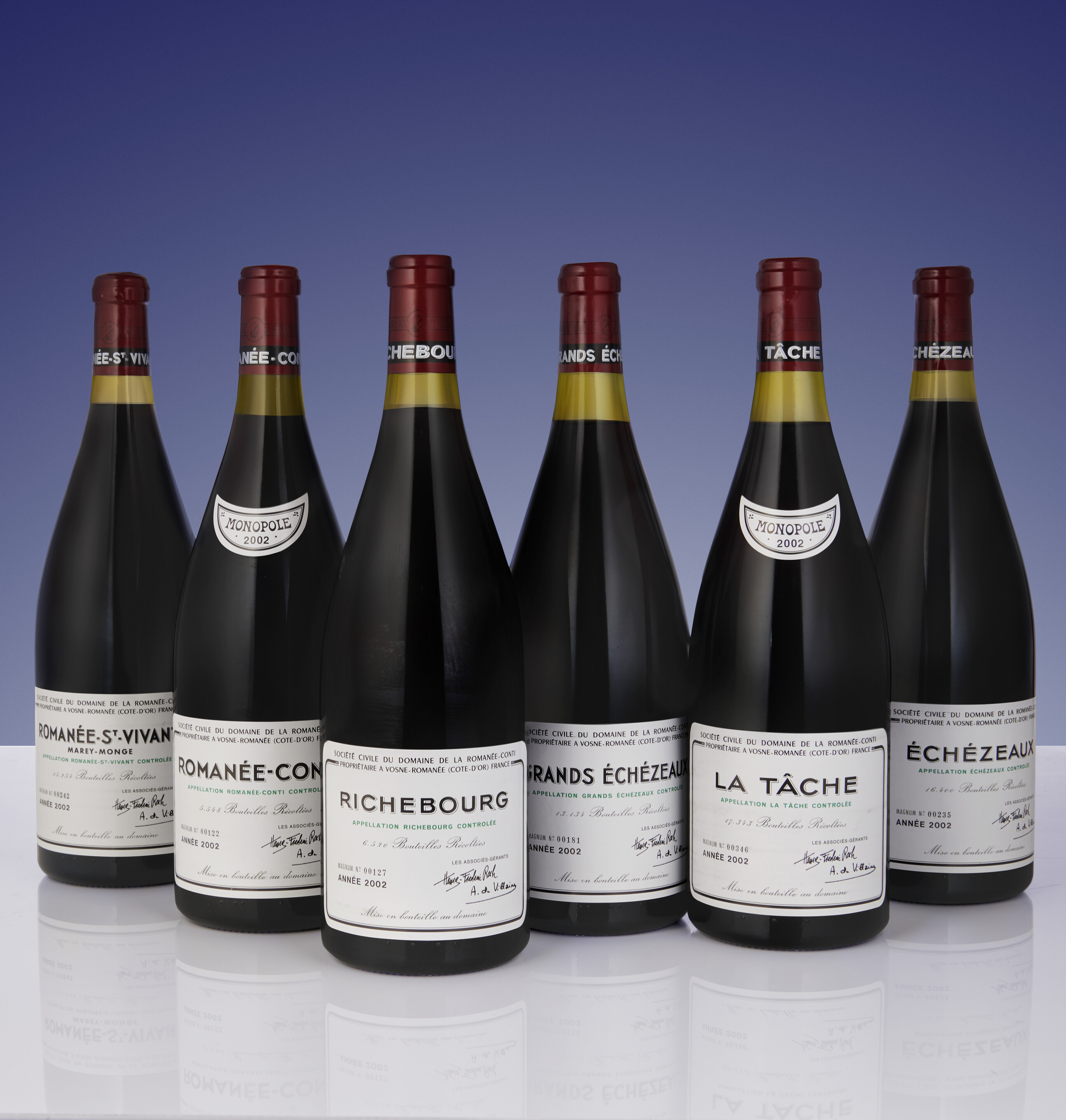 Domaine de la Roman&eacute;e-Conti, Assortment 2002, Roman&eacute;e-Conti (1), La T&acirc;che (1), Richebourg (1), Roman&eacute;e-Saint-Vivant (1), Grands-Ech&eacute;zeaux (1), Ech&eacute;zeaux (1).估價：港元600,000-800,000。所有拍品將於5月21日在佳士得香港卓越藏家非凡窖藏：拍賣收益撥捐倫敦商學院拍賣中呈獻