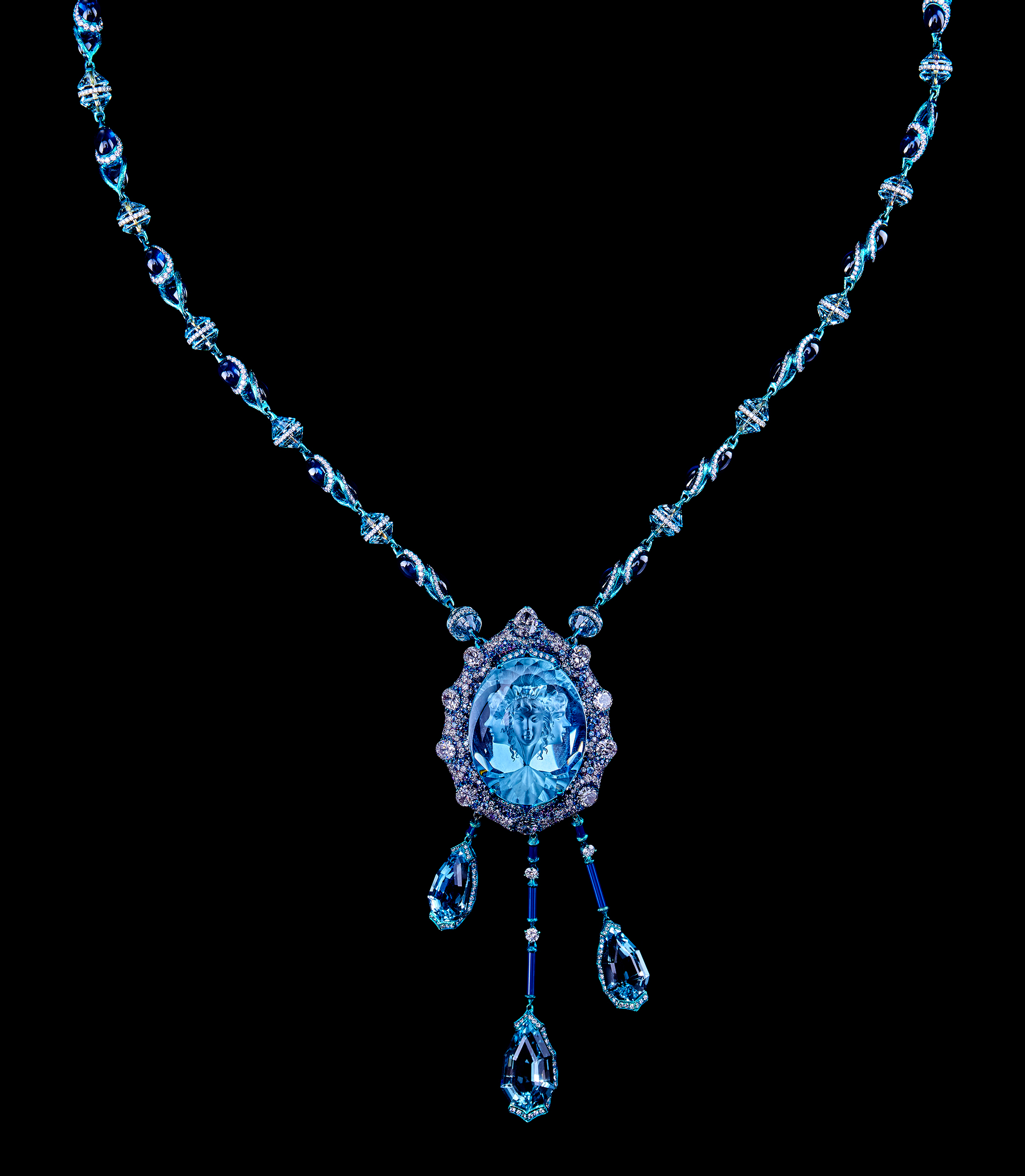 The Hours necklace. Wallace Cut aquamarine, aquamarine, diamond, sapphire, The Wallace Chan Porcelain, titanium. On view in The Wheel of Time, 4-10 September 2023 at Christie’s in London