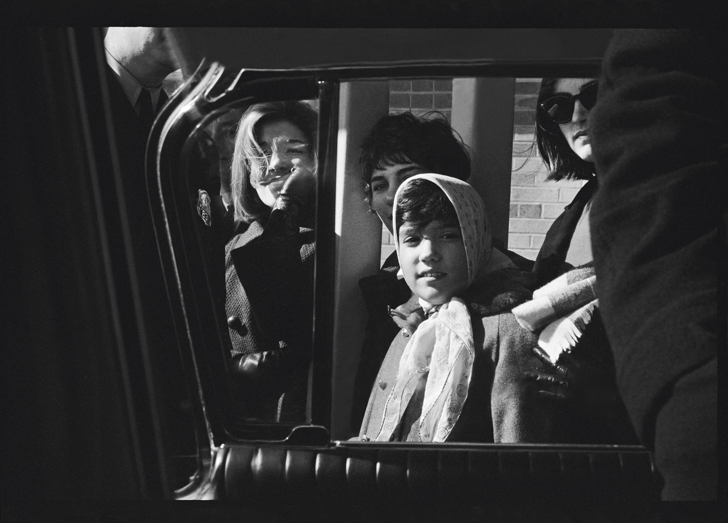 Fans through the car window, Washington, 1964. © 1963-1964 Paul McCartney under exclusive license to MPL Archive LLP