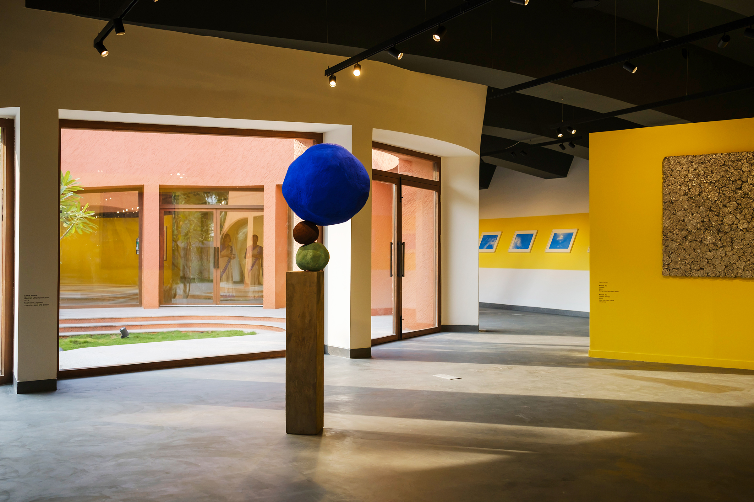 Annie Morris, Stack 3, Ultramarine Blue, 2019, on show in Right Foot First, the inaugural exhibition at Hampi Art Labs