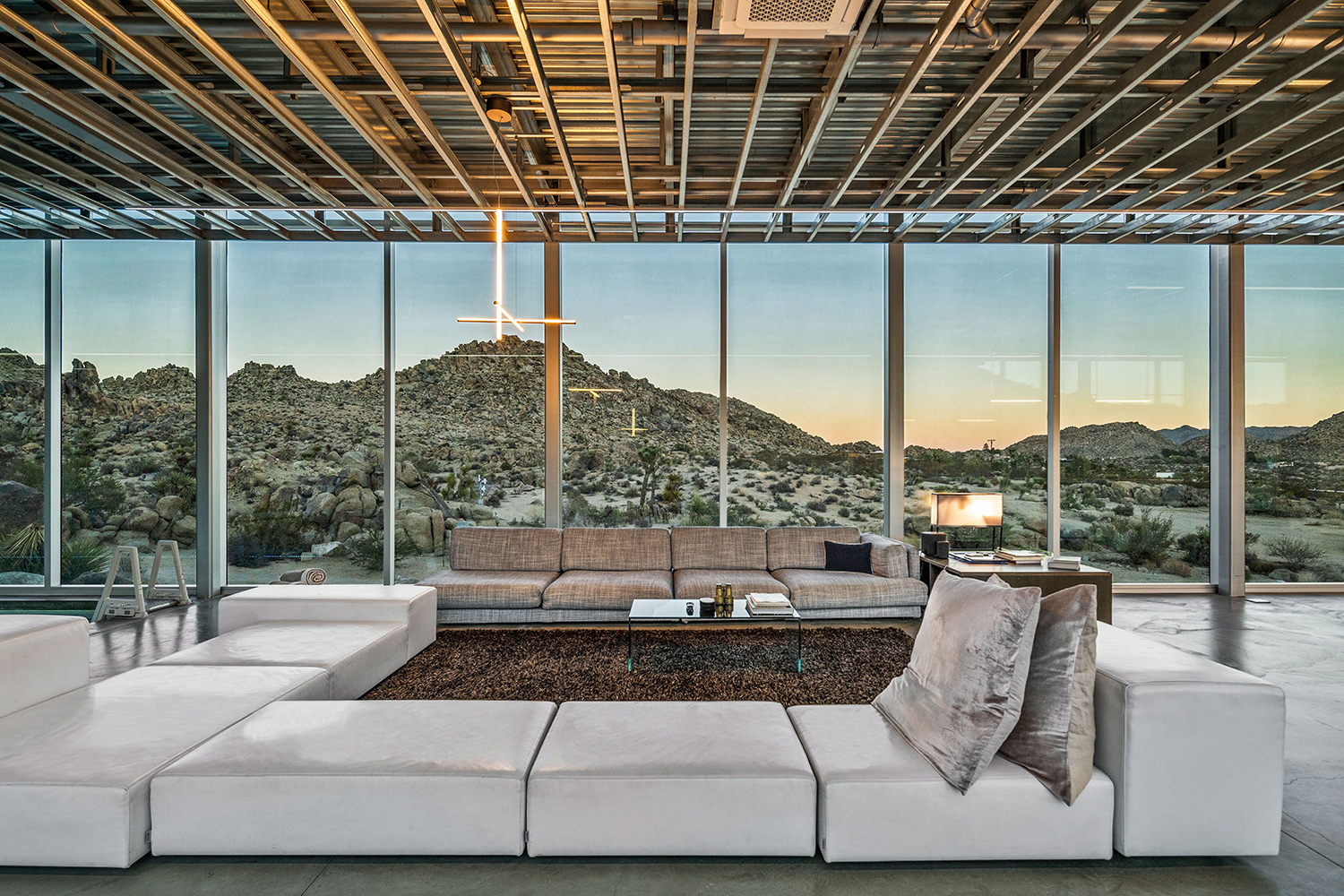 invisible house
