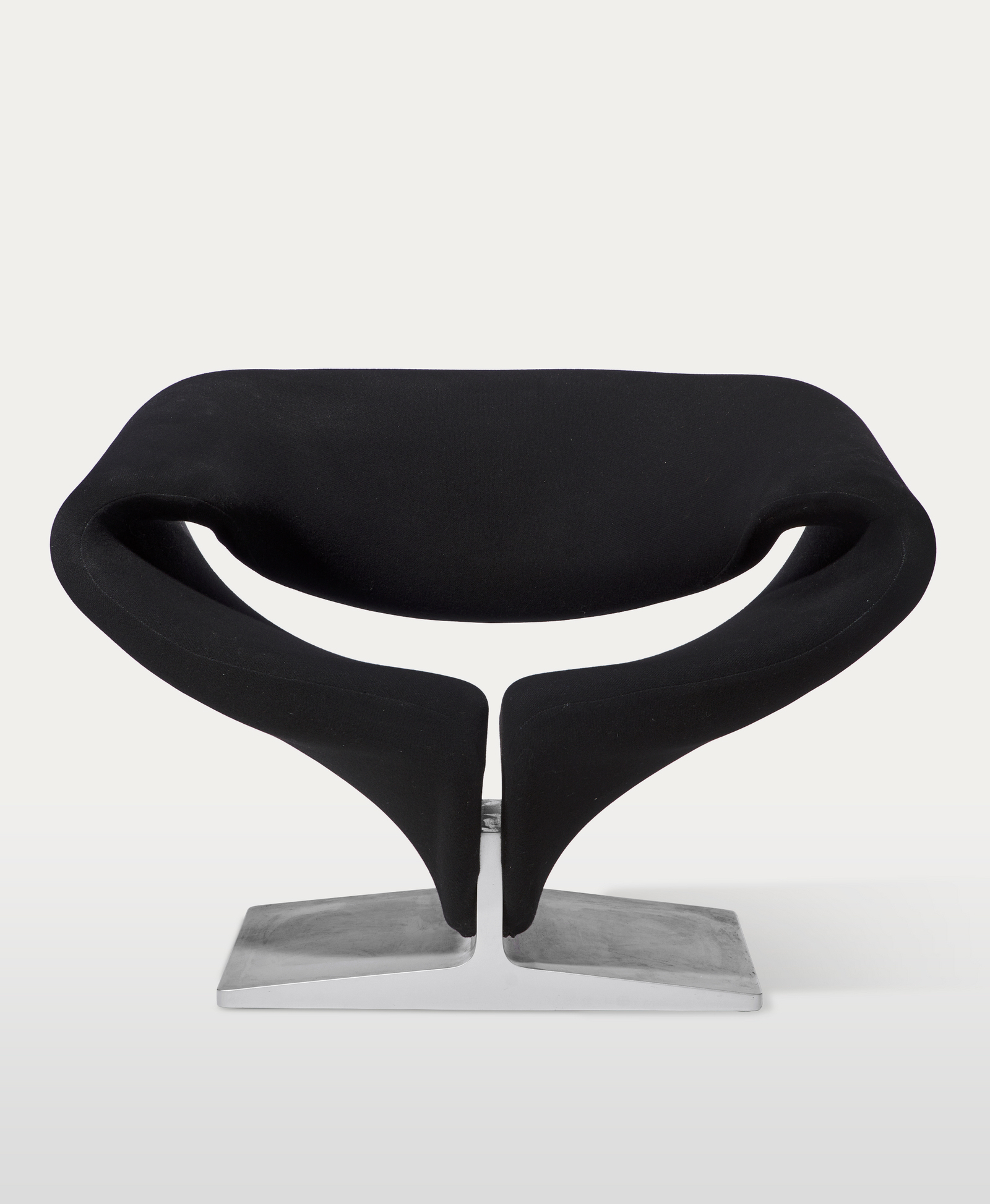 pierre-paulin-chair
