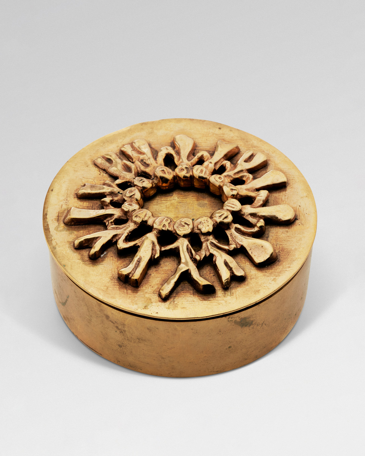 Line Vautrin, Si tous les gars du monde, circa 1940, offered in Line Vautrin, a Parisian Chic: A selection of mirrors and boxes until 31 July 2024 at Christie's in Paris