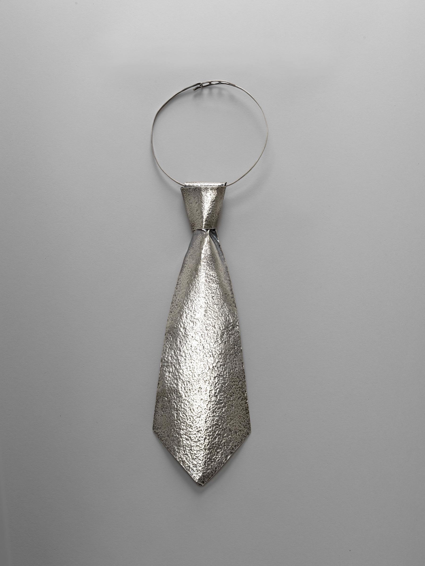 Noma Copley (1916–2006), Necktie, 1969. Image © Bruce M. White. Courtesy of the Museum of Arts and Design