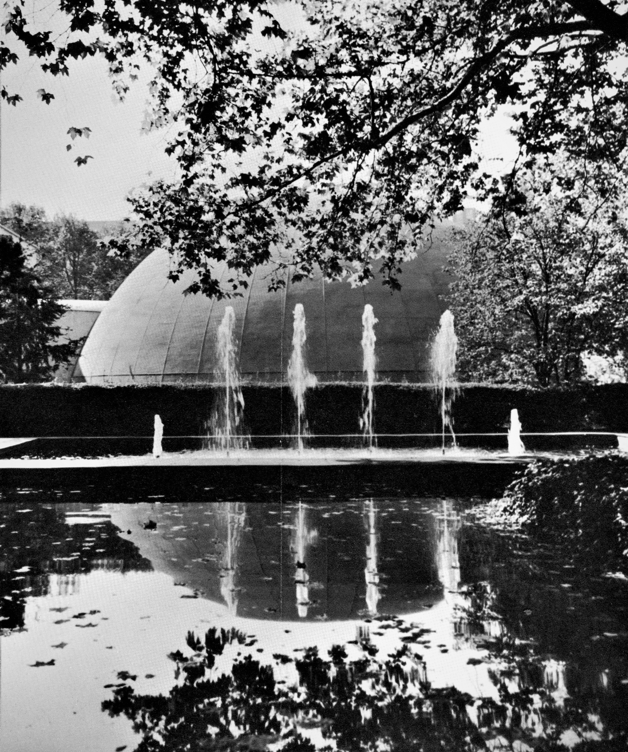 Caspary-Dome_The-Philosophers-Garden_1960-