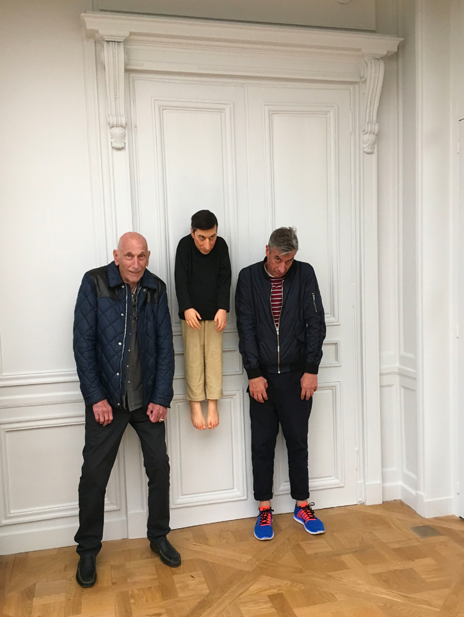 Edlis Neeson interior home with artworks