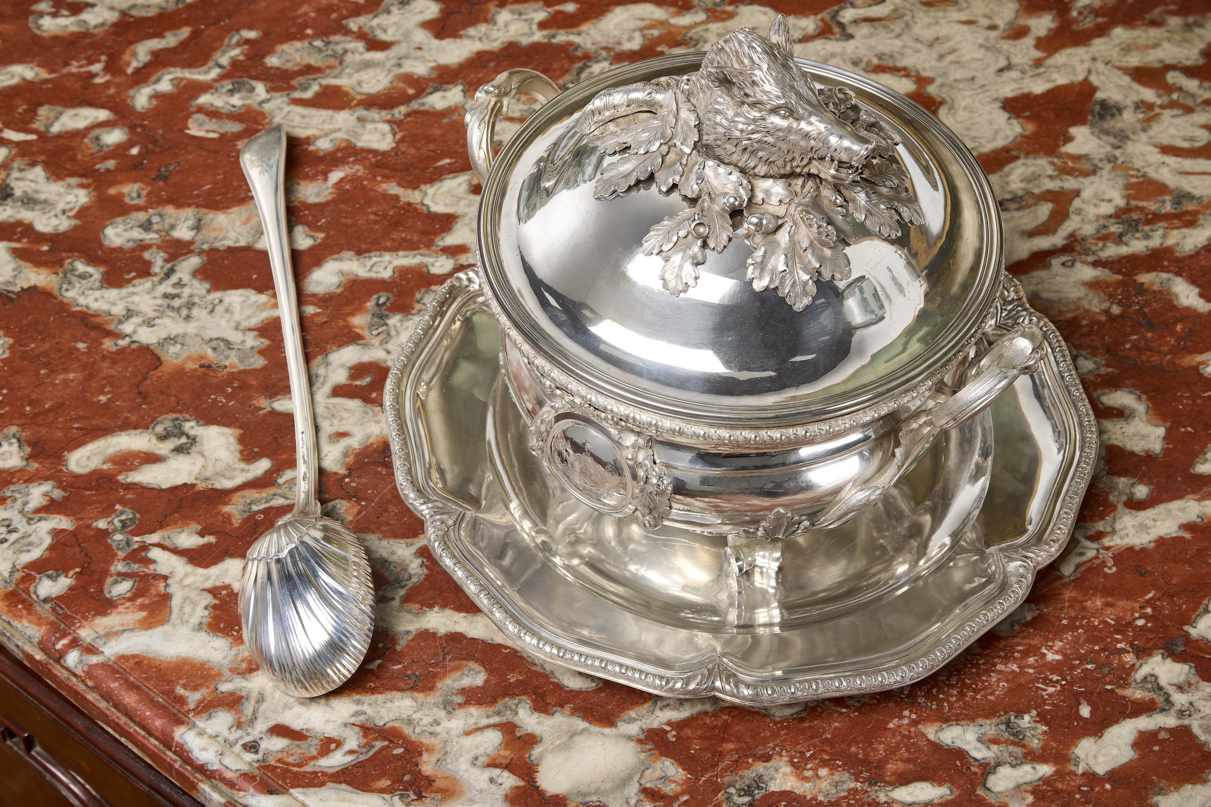 A Louis XVI silver pot-a-oille, its cover, liner, stand and serving spoon, mark of Robert-Joseph Auguste, Paris, 1784 and 1786, offered in Les Stern: une famille de collectionneurs on 11 December 2025 at Christie's in Paris