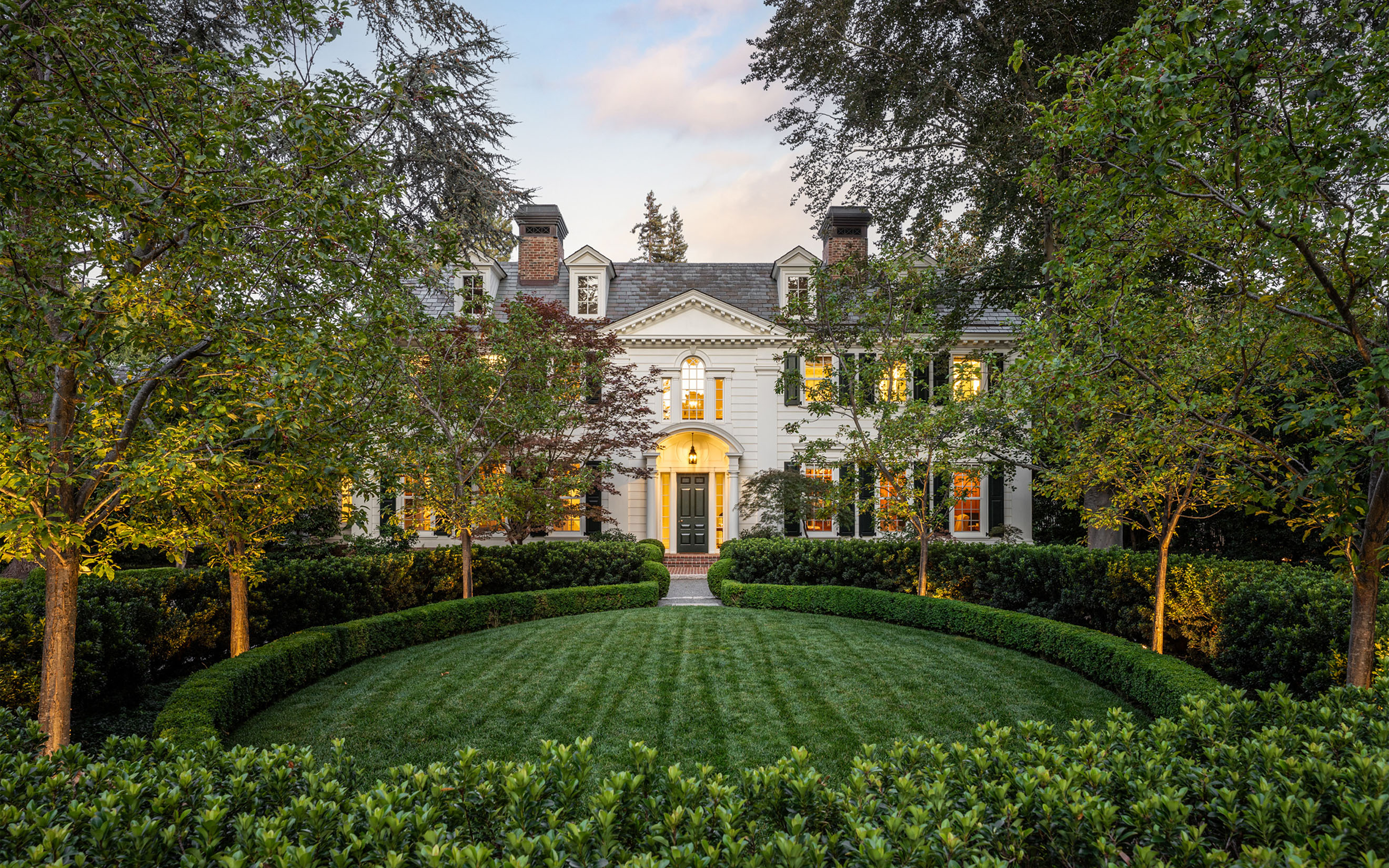 The imposing entrance facade of 77 Flood Circle in historic Lindenwood. The property is available via Christie’s International Real Estate