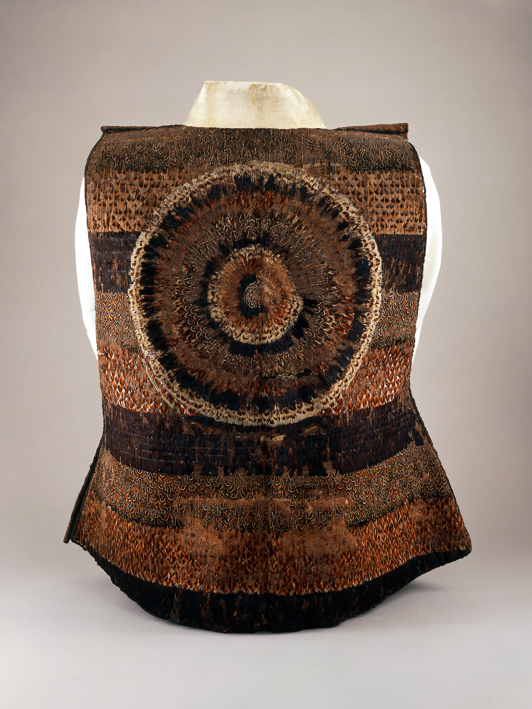 Jinbaori (surcoat), Japan, 1570-98, on show in Samurai at the British Museum