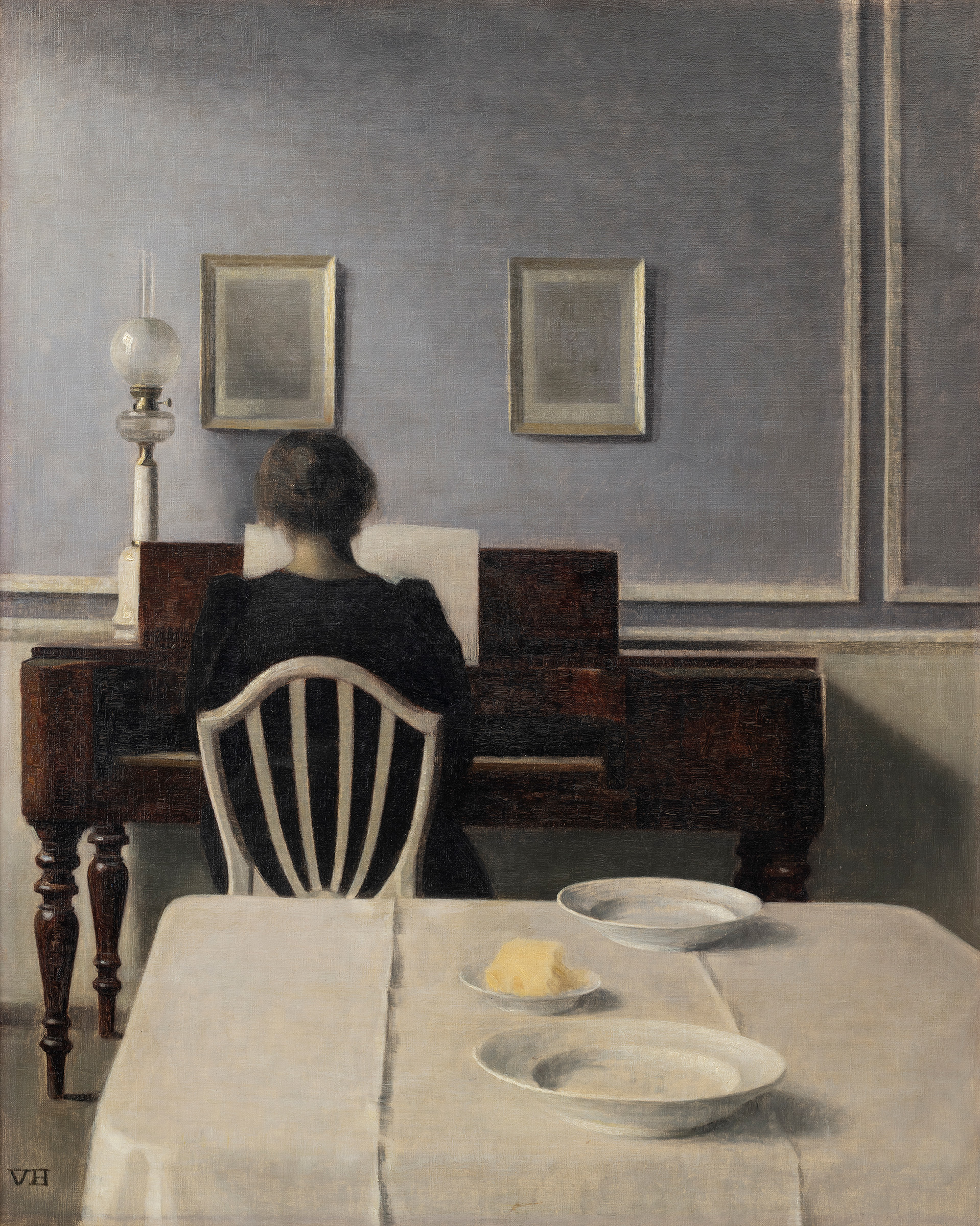 Vilhelm Hammershoi, Interior with Woman at Piano, Strandgade 30, 1901, on show in Hammershoi: The Eye that Listens at the Thyssen-Bornemisza National Museum, Madrid