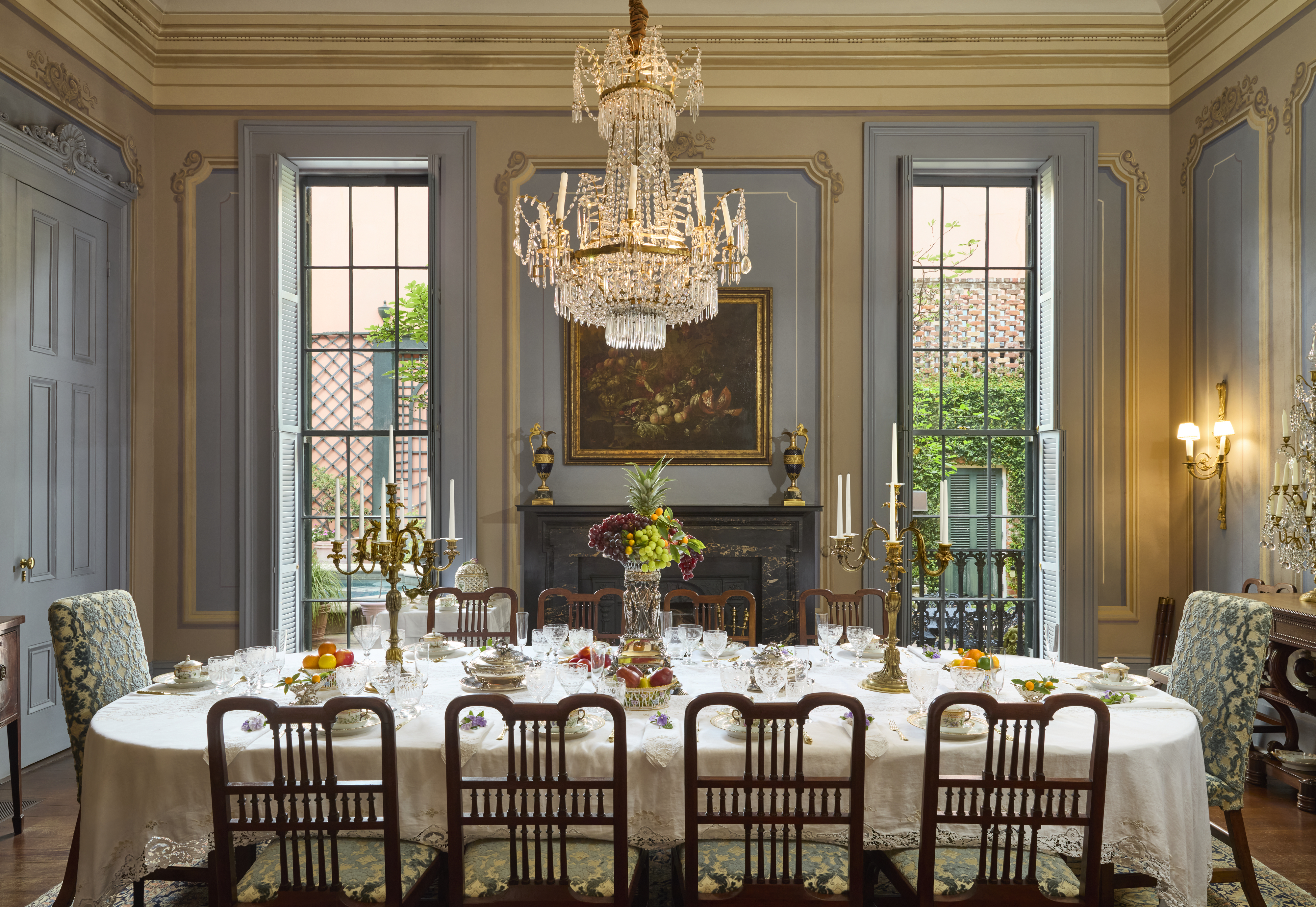 Stream Dining Room Insitu