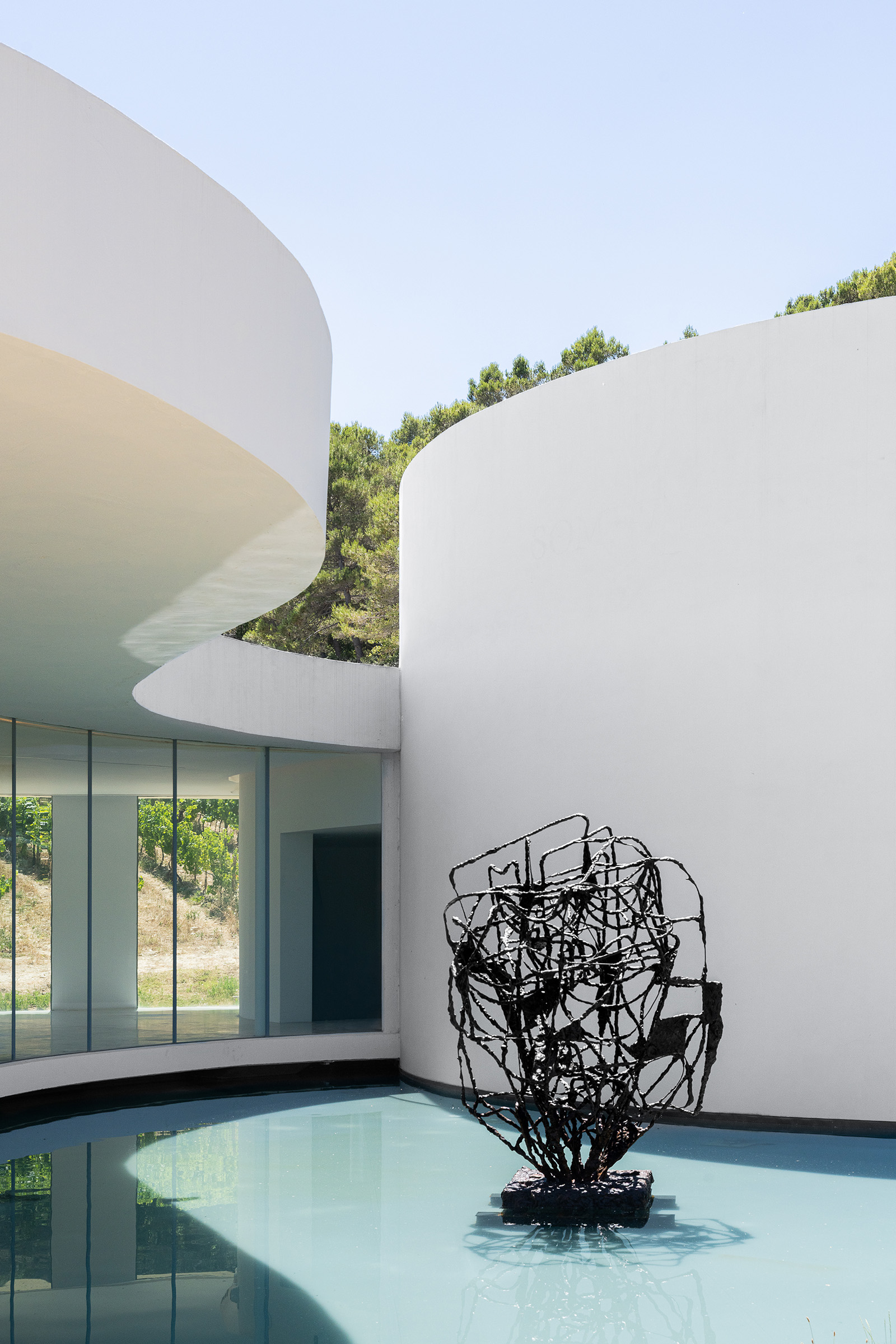 The exhibition of Rashid Johnson's new works, including bronzes conceived specifically for Chateau La Coste, is on show until 17 January 2027