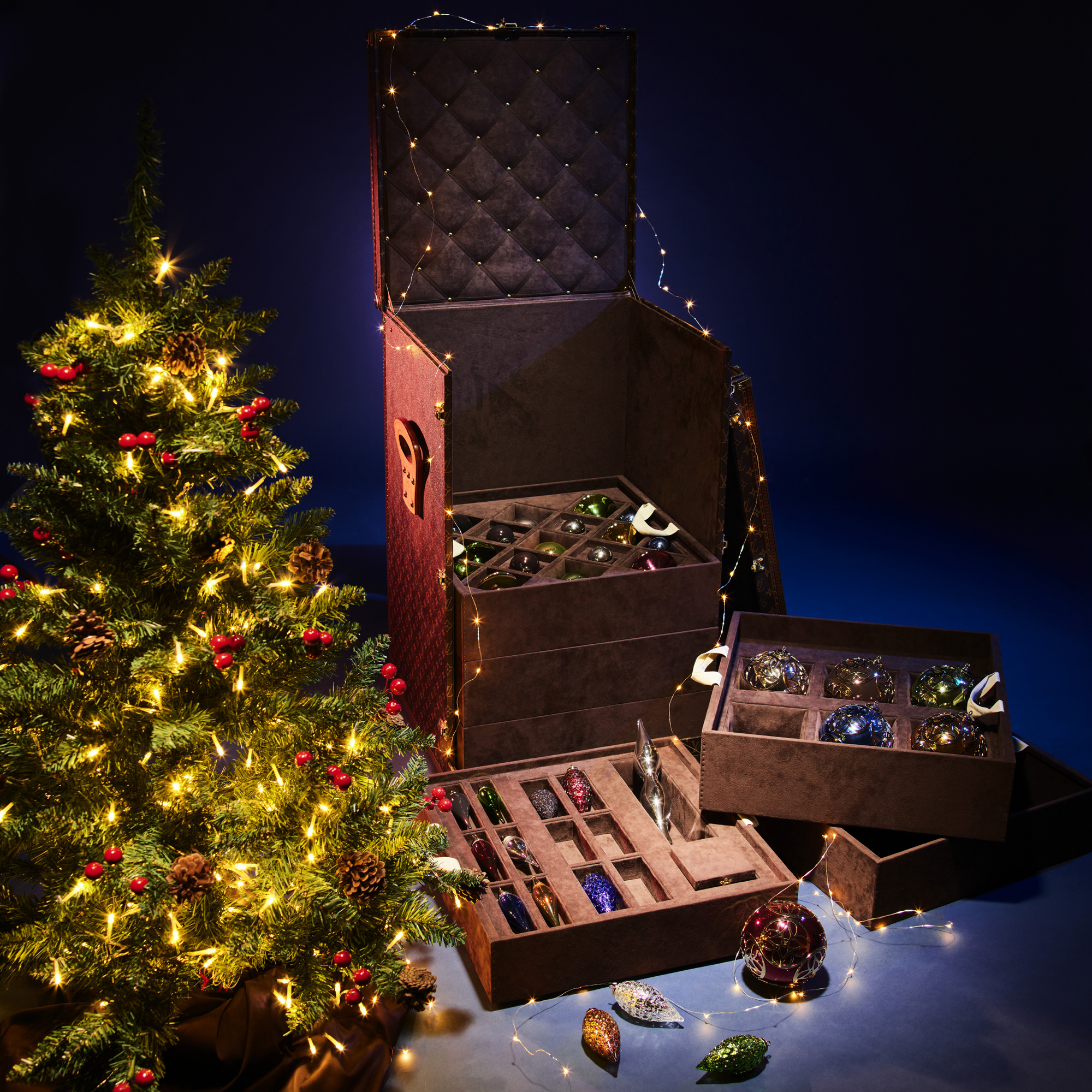 A rare, Christmas Ornaments Monogram trunk. Dimensions: 50 w x 80 h x 50 d cm. Sold for HK$378,000 in Handbags and Accessories sale on 26 November 2022 at Christie’s in Hong Kong