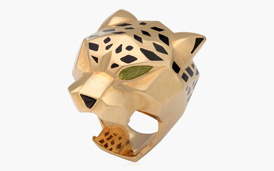 Cartier ring hotsell panther head