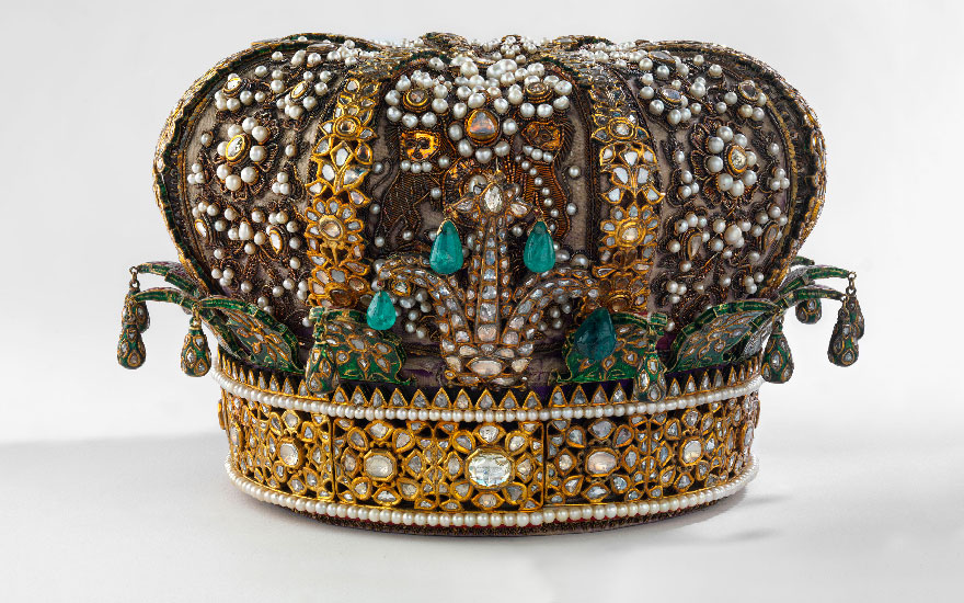 Royal collection on sale jewelry