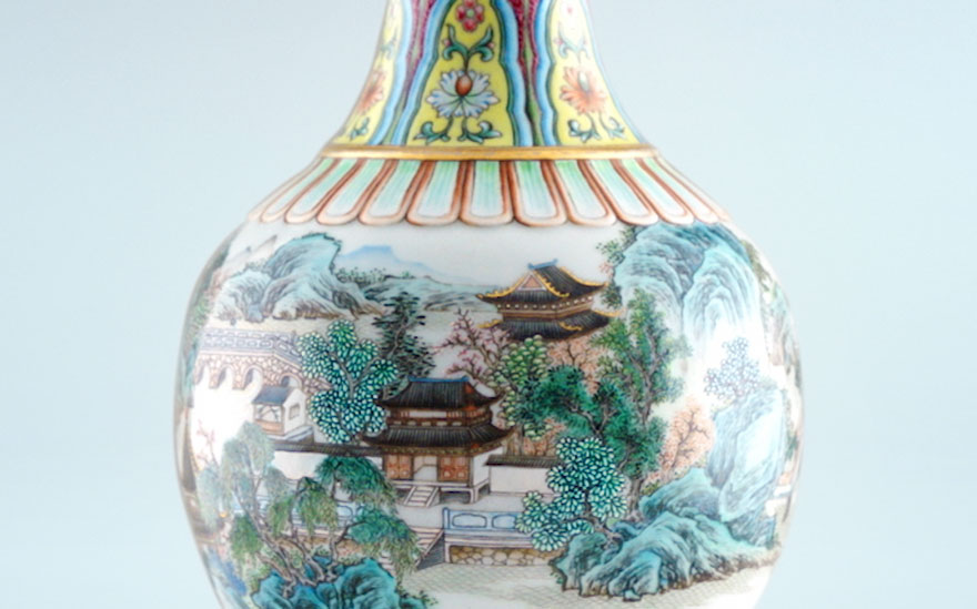 中国美術品・清代乾清宮蔵・天然石大型夜明珠集・極美品・風水置物・ 擺件・古賞物 A blue and white 'landscape' vase (Yuhuchunping), Mark and