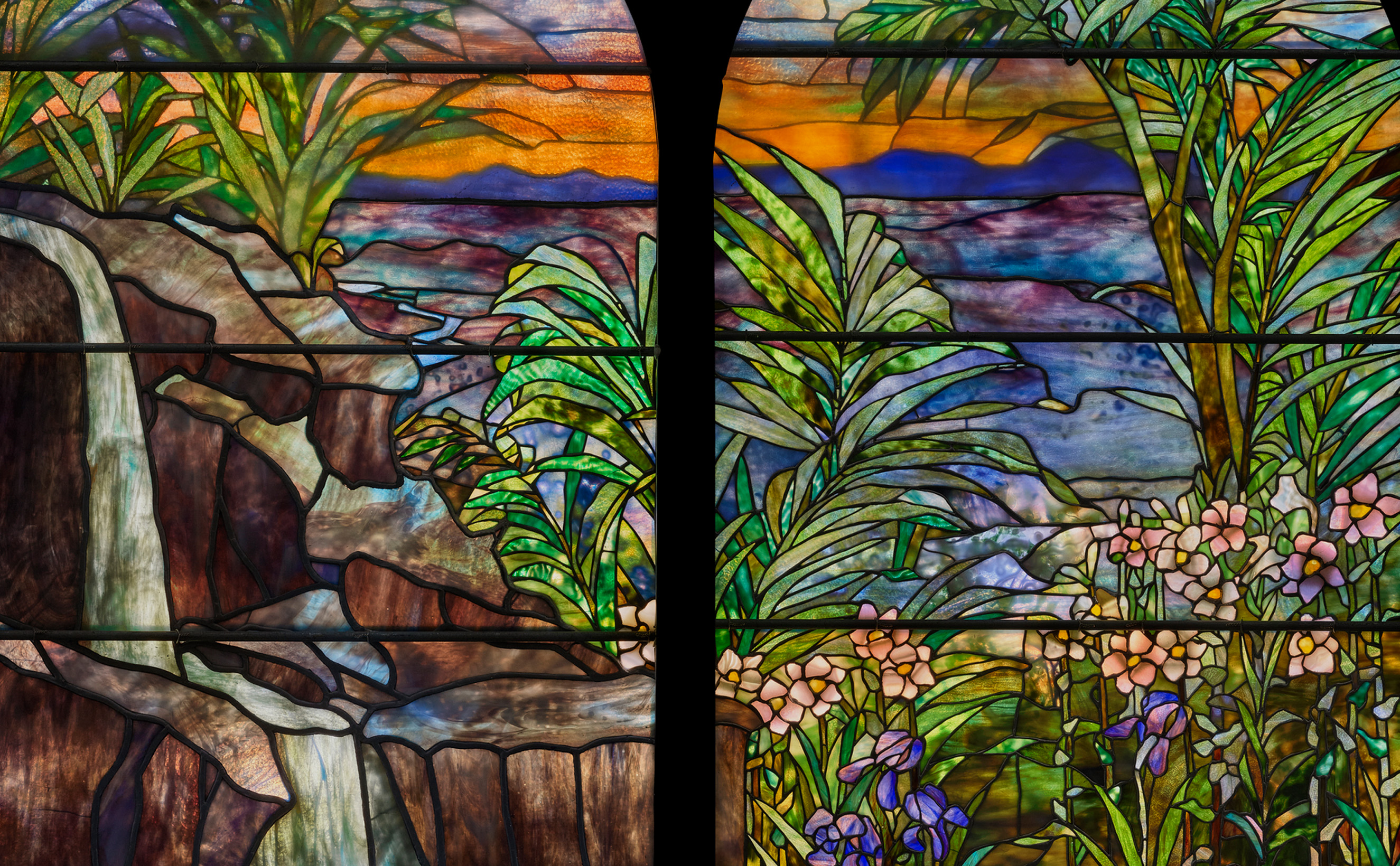 Collector's guide to Tiffany windows