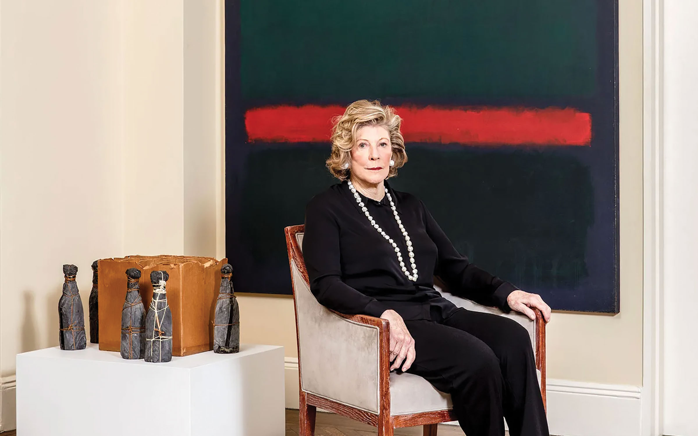 Agnes Gund in front of Mark Rothko Painting