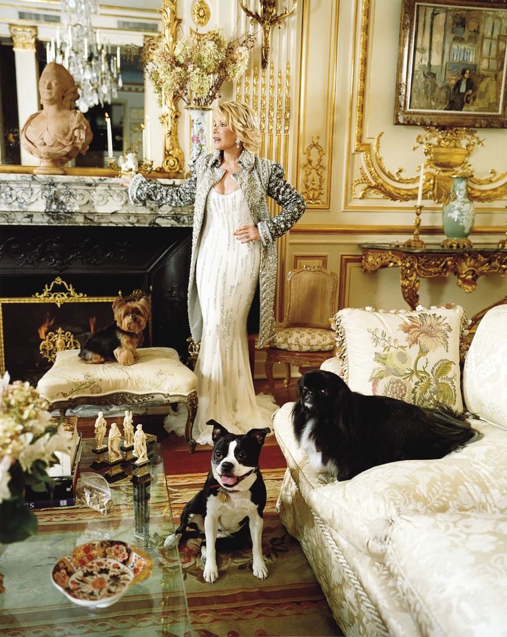 Image of Joan Rivers and her dogs