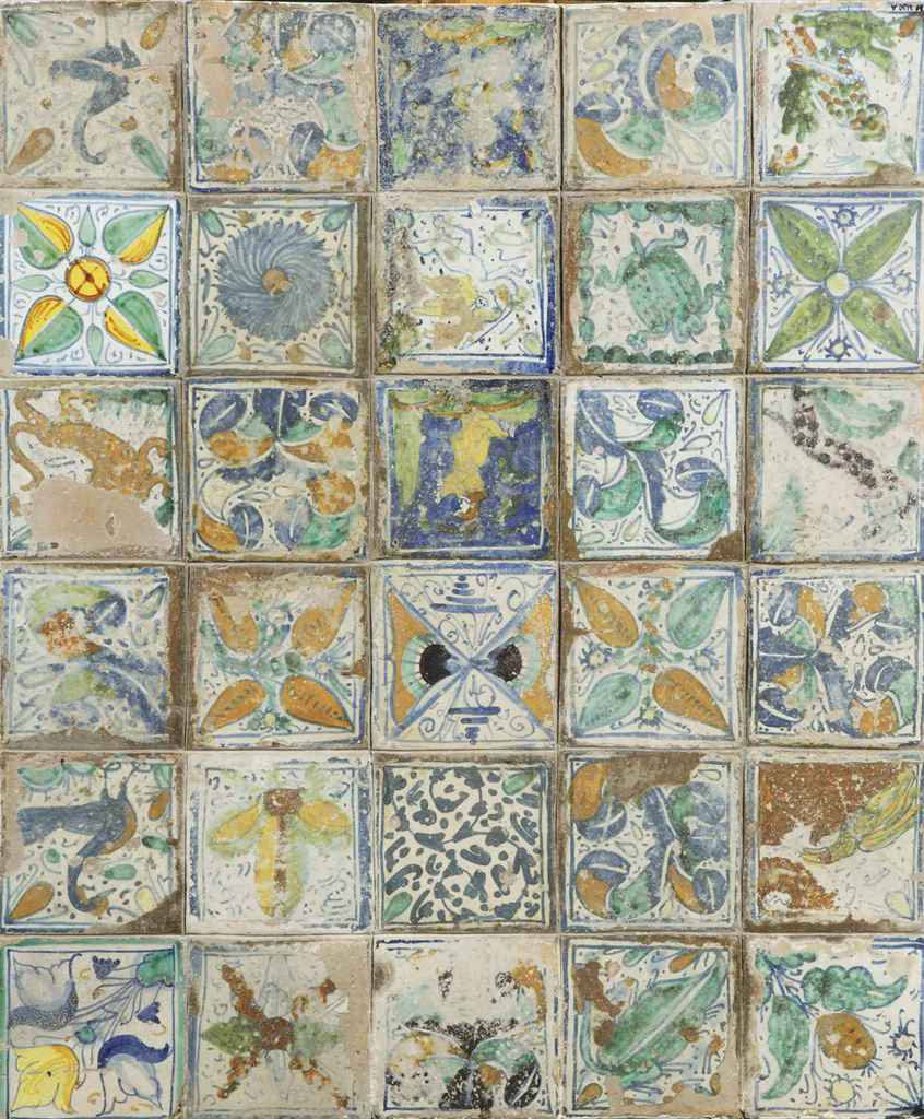 A ITALIAN MAIOLICA TILE PANEL , 15TH CENTURY | Christie's