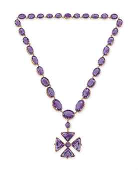 AN ANTIQUE AMETHYST PENDANT NECKLACE
