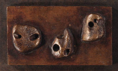 Wall relief: Three Forms 
