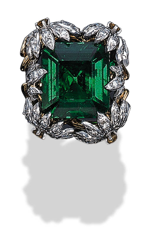 A FINE SINGLE-STONE EMERALD RING, BY SCHLUMBERGER