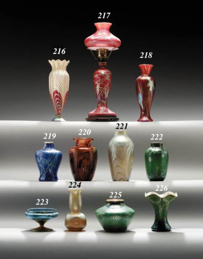 A MOSS AGATE GLASS VASE , STEUBEN | Christie's
