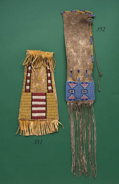 cheyenne tobacco bag - Southern Cheyenne, Native American Lot - Cheyenne, Beaded Tobacco