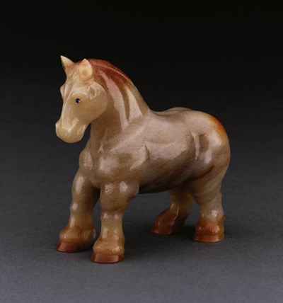 marble horse figurine