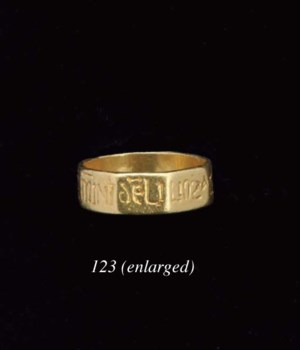 A RARE ANGLO-SAXON INSCRIBED GOLD RING