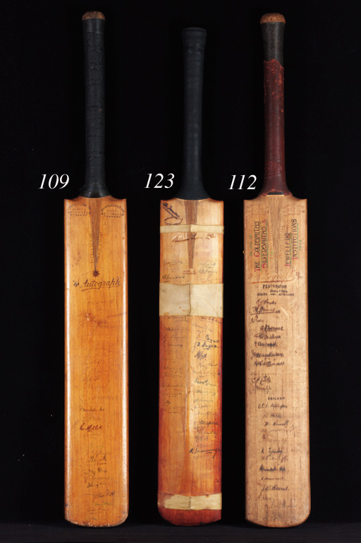 "THE AUTOGRAPH REGAL" CRICKET BAT, made by Gunn and Moore Ltd of