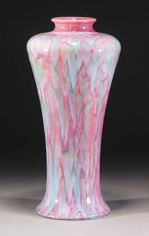 A RUSKIN SOUFFLÉ MEI PING VASE