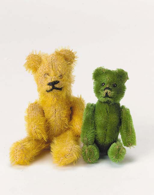 white green teddy bear