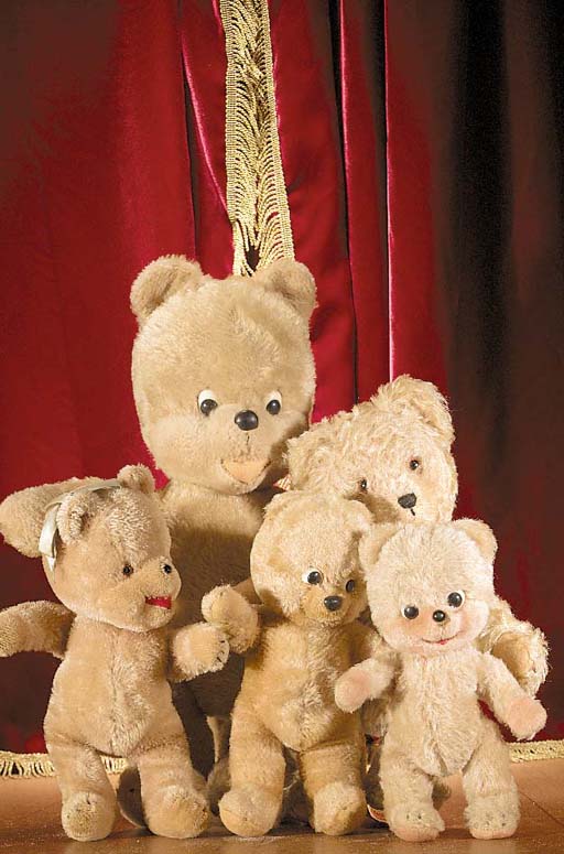Schuco bigo-bello bears | Christie's