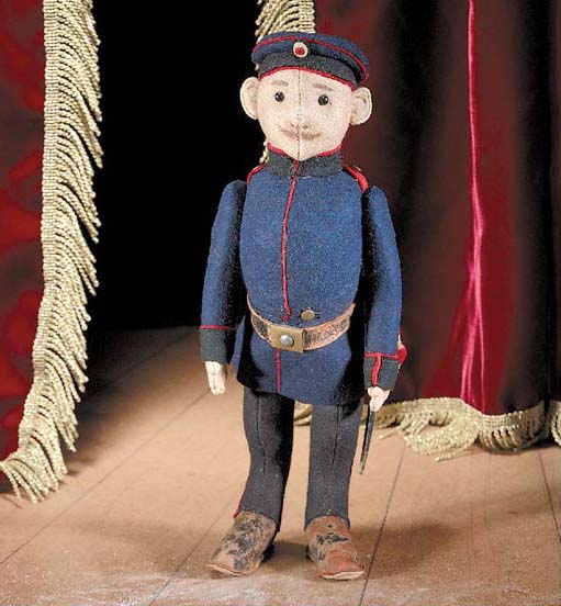 A Steiff French 'Chevauxleger' soldier doll