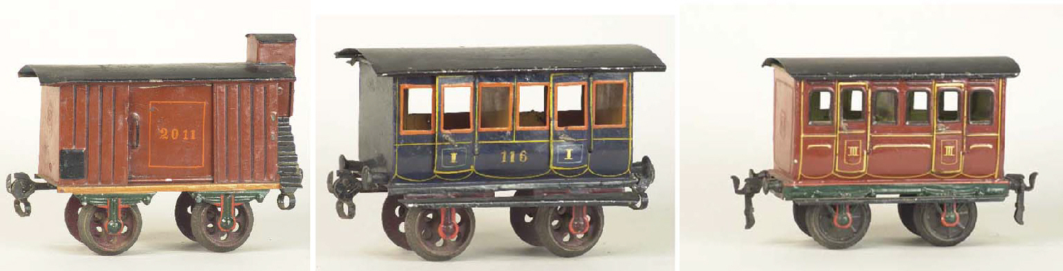 A Märklin Gauge II British-market spirit-fired steam 4-4-0 LNWR Locomotive  and three-axle Tender