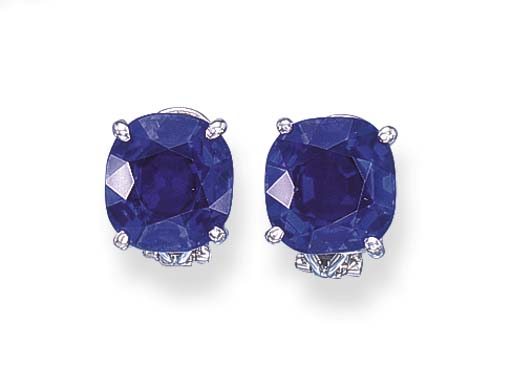 A SUPERB PAIR OF SAPPHIRE EAR CLIPS, BY FARAONE