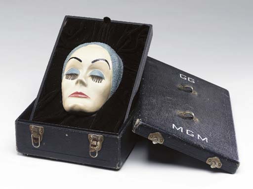 MARILYN MONROE SIGNED NUDE PRINT 'A NEW WRINKLE' , 1949 | Christie's