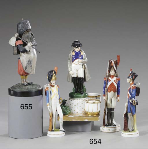 PORCELAIN FIGURINES OF FRENCH 1ST EMPIRE SOLDIERS, &C , 20TH CENTURY