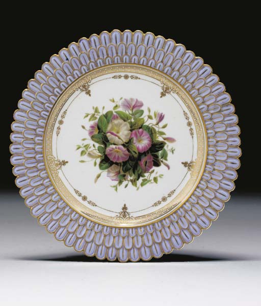 Assiette En Porcelaine De Sèvres Du XIXème Siècle - Pièce De Collection Vintage