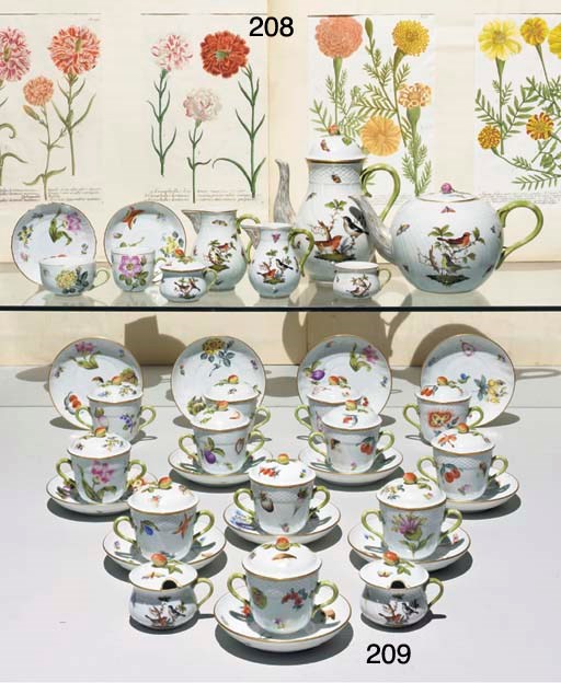 PARTIE DE SERVICE A THE ET CAFE EN PORCELAINE DE HEREND DU