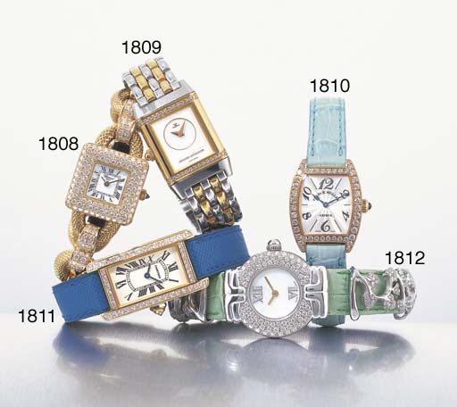 VAN DER BAUWEDE. A LADY'S 18K WHITE GOLD AND DIAMOND-SET WRISTWA