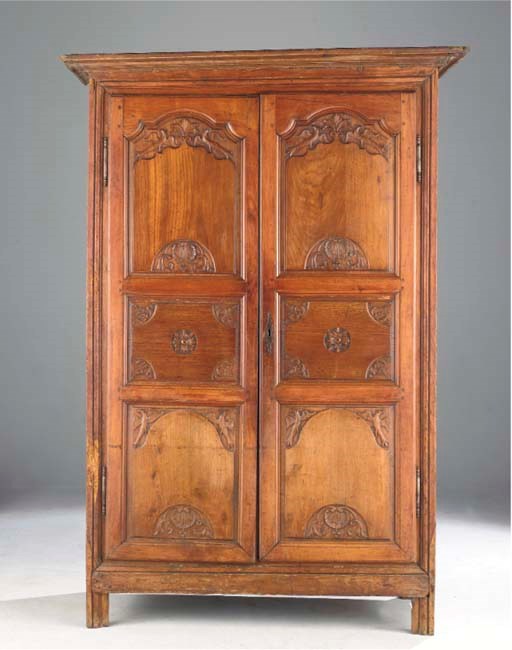 ARMOIRE